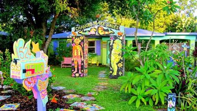 Florida artists transformed their home into a mosaic wonderland using broken objects