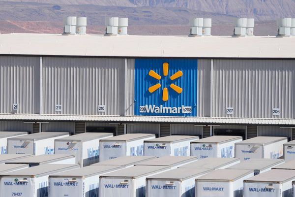 Dozens of Tennessee Walmart employees sick, hospitalized for ‘possible food-related illness’