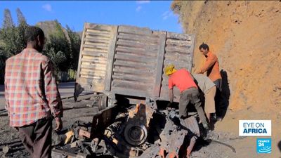 Ethiopian government forces enter key Tigray town near Eritrea border