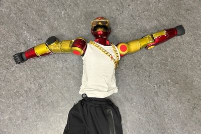 Robot Allegedly Attacks Teenage Girl as Police Investigate Owner and Companion Who Filmed Incident