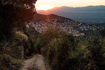 Man in Italy rescued after more than 26 hours trapped in cave