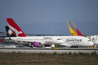 Passengers stranded in Italy after bedbug outbreak grounds long-haul flight to Australia