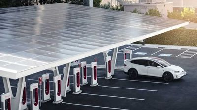 US EV Sales Plunge 30 Percent As Europe’s Market Share Climbs To A Record High