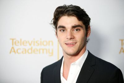 RJ Mitte became family’s breadwinner after mother’s tragedy: ‘I was my sister’s father figure’