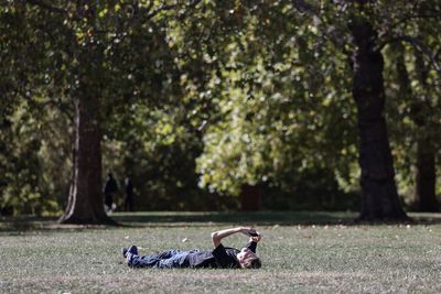 When will the mild London weather end? Temperatures to tumble within days
