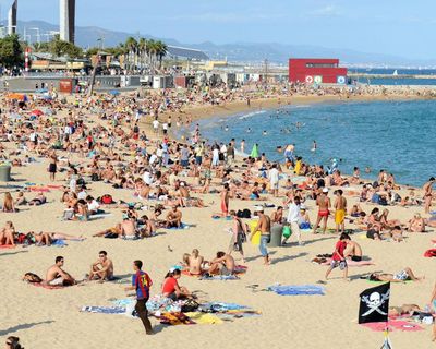 Fewer Britons plan to ringfence money for holidays abroad next year, says travel industry