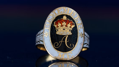 £15 charity shop ring linked to Princess Amelia sells for £5,500 at auction