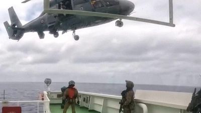 Moment French Navy boards 'shadow fleet' oil tanker in the Indian Ocean