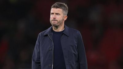 Michael Carrick Stuck in Impossible Cycle Over Man Utd’s Biggest Concern