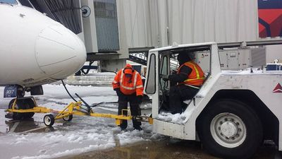 Recycled Glass Speeds Apron Build: Philadelphia airport cuts prep time; over 83 million bottles reused