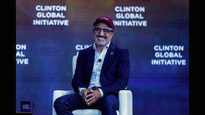 Chobani founder Hamdi Ulukaya builds 400-company network to help refugees find jobs