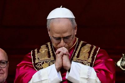 Pope Leo diagnosed with cancer after surgery to remove lower lobe of lung