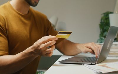 More than a third of Americans earning over $500,000 say they’re living paycheck to paycheck, Goldman Sachs finds