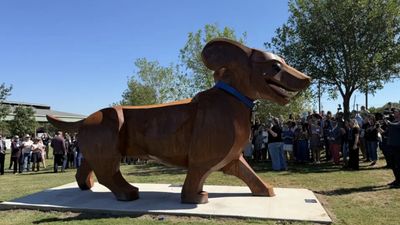One Texas city unveils 19-foot-long wiener dog sculpture. Then the city reveals its true purpose: ‘It’s an investment in our identity’