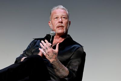 Hetfield Tells Sphere Crowd: Metallica Won't Turn Concerts into Political Rallies
