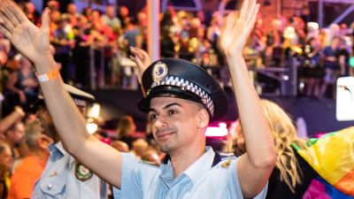 Expert rejects killer cop's 'impossible' gunshot theory