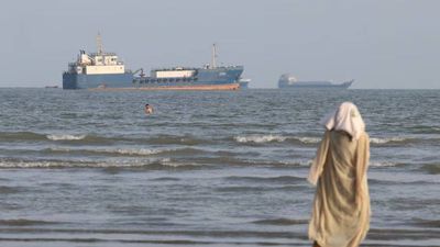 Iran shifts tactics, steps up Gulf shipping attacks to pressure Trump before US midterms