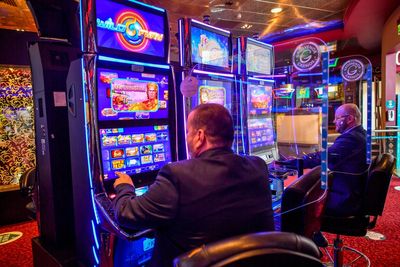 Raising gaming machine tax could put 3,800 casino jobs at risk, report warns