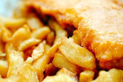 Fish and chip fans told to avoid two cod alternatives in threat to popular takeaway