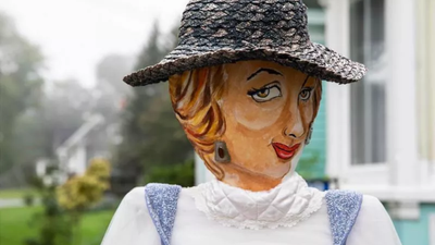 Four women’s scarecrow festival in Nova Scotia draws 30,000 visitors since 1996