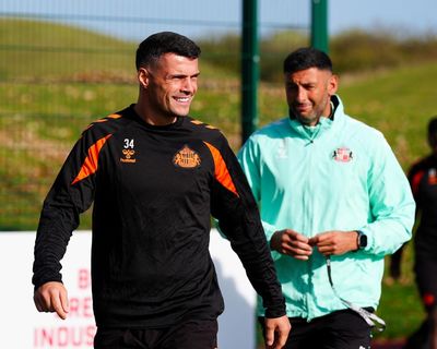 Sunderland hope to enjoy warmth in Portugal after 53 years away