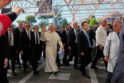 Pope Leo XIV has lung cancer called adenocarcinoma. Here's what that means