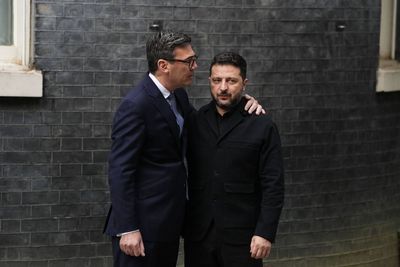 Russia has no interest in peace, Burnham and Zelensky say