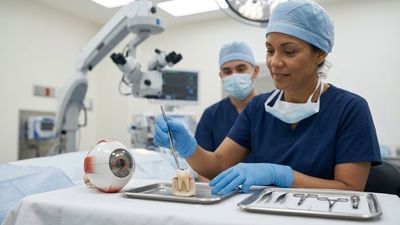 A Tooth Implanted in the Eye Was Still Holding Sight 45 Years Later, and Canada's First Patients Can Now See Faces