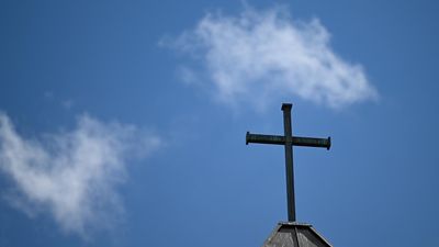 Plan to send girl to cult triggered 'extreme' warning