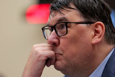 Met to reopen probe into Graham Linehan's Heathrow arrest