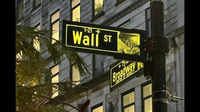 Wall Street banks' bond trading revenue hit by market volatility, equities shine