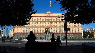 Russia detains Swedish citizen as Moscow eyes future prisoner swaps