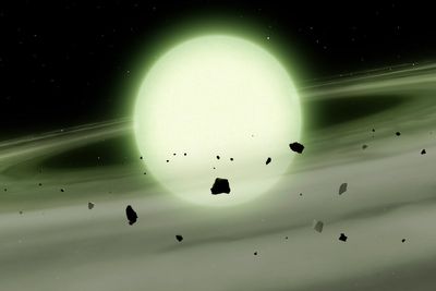Astronomers find the first ever green star
