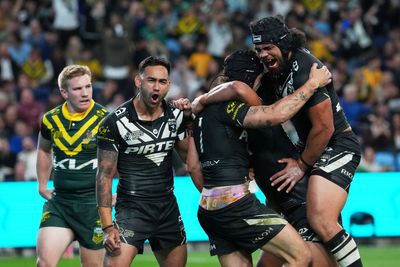 Kalyn Ponga scores Rugby League World Cup wonder try despite shorts coming down to reveal pink underpants