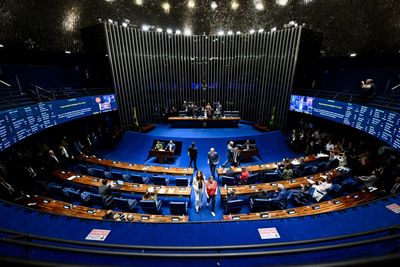 Brazil's Senate Votes 75-1 to Kill the Six-Day Workweek: What the 5x2 Shift Means for Nearly 15 Million Workers