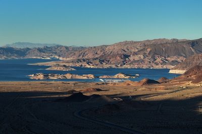 Mob hit? Las Vegas police plan to release the ID of a man found in a barrel in Lake Mead