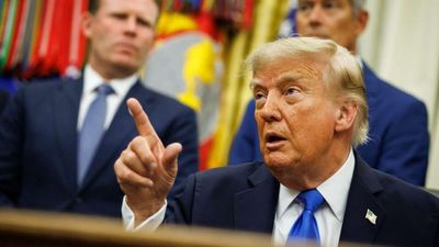 Even Blue-Collar Workers Have Turned Against Trump's Unpopular Tariffs