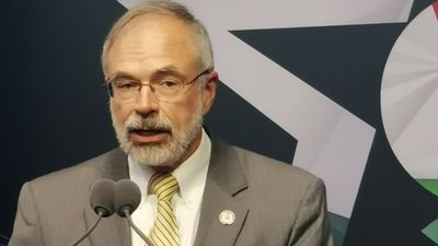 Republican lawmaker Andy Harris crashes out after crowd laughs at his diesel price argument: ‘You are rude!’