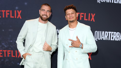 Mahomes and Kelce’s jerseys sold for $250,000, helping raise $3.97 million for childhood cancer