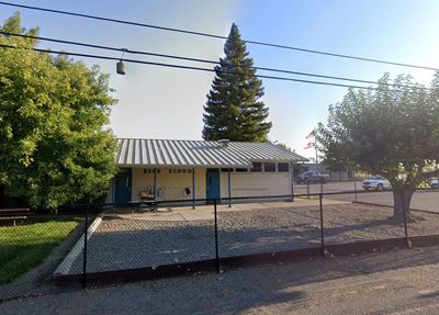 Shooter kills three children and one teacher at Oregon elementary school