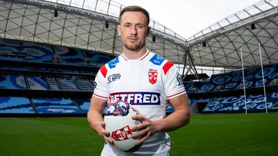 England take Phileas Fogg 'death route' to Perth