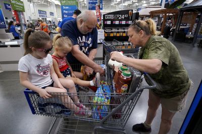 How the ‘Walmart effect’ is major warning sign for the American economy