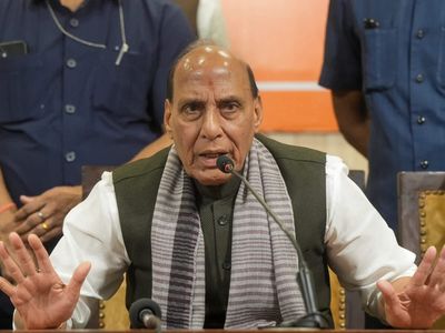 Congress, allies seeking Bangladesh-like regime change: Rajnath Singh