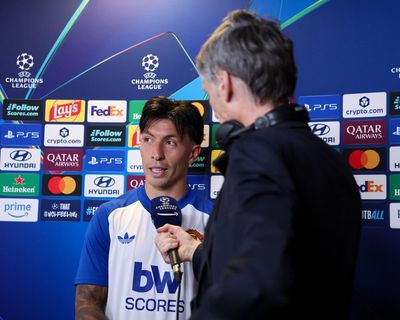 Carrick includes Martínez in squad; Madrid call for Tebas to quit over Goebbels comparison: football news – as it happened