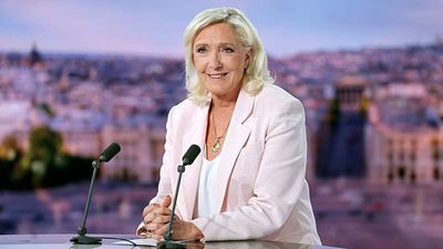 Marine Le Pen ready to 'debate' Zelenskyy after she vowed to end French aid to Ukraine
