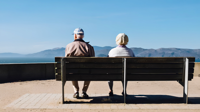 Social Security COLA 2027 Hands Retirees a Bigger Cheque, but Medicare and a 2032 Shortfall Could Claw It Back