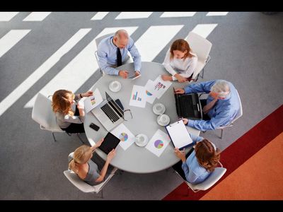 How meaningful business conversations connect brands with the right decision-makers