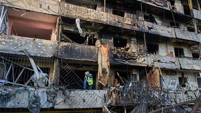 Russia strikes nine Ukrainian regions as strain grows between Zelenskyy and Trump