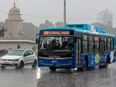 Bengaluru weather today: IMD forecasts rain, warns of heavy showers in nearby districts, check latest updates for 16 and 17 October
