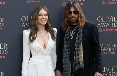 Elizabeth Hurley jokes she and Billy Ray Cyrus are 'like twins'